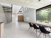 Pronájem domu 202m2, Vinná, Benice, Praha  - 7