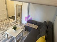 Prodej bytu 45 m2, dispozice 1+1, na ulici Domažlická, Brno - Královo Pole - sedačka.jpeg