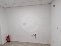 PRODEJ NEBYTOVÝCH PROSTOR, MASARYKOVA, HLUBOKÁ NAD VLTAVOU - 20220922_155535.jpg