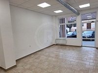 PRODEJ NEBYTOVÝCH PROSTOR, MASARYKOVA, HLUBOKÁ NAD VLTAVOU - 20220922_155601.jpg