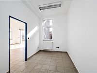 PRODEJ KOMERČNÍHO AREÁLU, OPATOVICKÁ, ČESKÉ BUDĚJOVICE - 25-03-21 ČB Komerční Foto_14.jpg