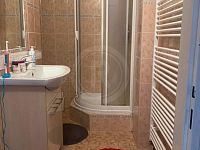 PRODEJ BYTOVÉHO DOMU SE ČTYŘMI BYTY, K. FLEISCHMANA, ČB - IMG_4521.jpeg