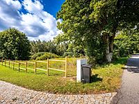 PRODEJ STAVEBNÍ PARCELY NA BYDLENÍ, PŘEDNÍ VÝTOŇ - 25-08-22 Přední Výtoň Pozemek Foto_02.jpg