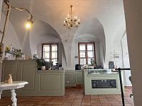 PŘENECHÁNÍ ZAVEDENÉ KAVÁRNY/ BISTRA LITTLE SISTER, ČB - IMG_5949.jpg