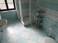 PRODEJ BYTOVÉHO DOMU SE 6 BYTY, STARÉ MĚSTO, NETOLICE - P1000336.JPG