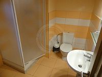 PRODEJ BYTOVÉHO DOMU SE 6 BYTY, STARÉ MĚSTO, NETOLICE - P1000339.JPG