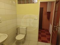 PRODEJ DVOJPODLAŽNÍHO BYTOVÉHO DOMU SE 6 BYTY - IMG_20220308_102108.jpg