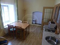 PRODEJ DVOJPODLAŽNÍHO BYTOVÉHO DOMU SE 6 BYTY - P1000341.JPG