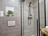 PRODEJ KRÁSNÉHO APARTMÁNU 2+KK, BENEŠOV NAD ČERNOU - 20251013_092952.jpg