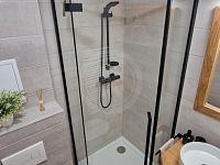 PRODEJ KRÁSNÉHO APARTMÁNU 2+KK, BENEŠOV NAD ČERNOU - 20251013_093007.jpg