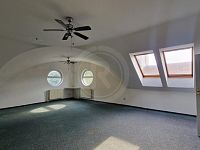 PRONÁJEM ATELIÉRU 3+1, LIDICKÁ TŘ., ČESKÉ BUDĚJOVICE - 20240516_172744.jpg