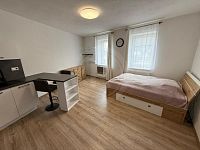 PRONÁJEM BYTU 1+KK, NÁMĚSTÍ ŠIMONA LOMNICKÉHO, ŠEVĚTÍN - WhatsApp Image 2025-04-10 at 08.56.45 (6).jpeg