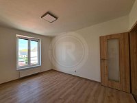 PRONÁJEM BYTU 3+KK S TERASOU, RIEGROVA, ČESKÉ BUDĚJOVICE - 20220614_141503.jpg