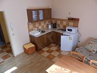 PRODEJ DVOJPODLAŽNÍHO BYTOVÉHO DOMU SE 6 BYTY - P1000332.JPG