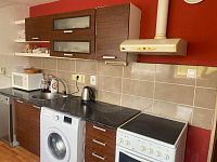 PRODEJ BYTOVÉHO DOMU SE ČTYŘMI BYTY, K. FLEISCHMANA, ČB - IMG_4518.jpeg