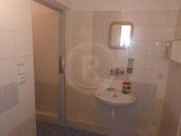 PRONÁJEM VINÁRNY, DRUŽSTEVNÍ, ČESKÉ BUDĚJOVICE - 22BD0B0F-DF4E-4014-98C3-66177E6E490A.jpeg