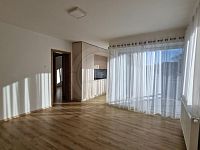 PRONÁJEM BYTU 2+KK S TERASOU, K JEZÍRKŮM, ČESKÉ BUDĚJOVICE