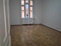 PRODEJ PROSTORNÉHO BYTU 3+KK, KARLA IV., ČESKÉ BUDĚJOVICE - WhatsApp Image 2025-11-25 at 08.57.31.jpeg