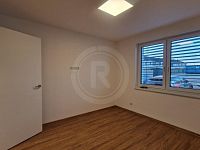 PRONÁJEM NOVÉHO BYTU 2+KK SE ZAHRADOU, ŠROUBÁRENSKÁ, ČB - 20260210_164512.jpg