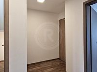 PRONÁJEM NOVÉHO BYTU 2+KK SE ZAHRADOU, PLATANOVÁ, ČB - 20260220_124244.jpg