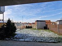 PRONÁJEM NOVÉHO BYTU 2+KK SE ZAHRADOU, PLATANOVÁ, ČB - 20260220_124338.jpg