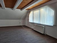 PRONÁJEM BYTU 2+1, HORNICKÁ, DOBRÁ VODA U Č. BUDĚJOVIC - 20220106_084621.jpg