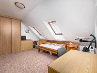PRODEJ RODINNÉHO DOMU 4+1 S DVOUGARÁŽÍ, ROKYCANOVA, ČB - 26-02-24 ČB Rokycanova 589 RD Foto_17.jpg