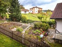 PRODEJ RODINNÉHO DOMU, POD STRÁNÍ, HŮRY U Č. BUDĚJOVIC - 25-10-02 Hůry RD Foto_42.jpg