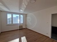 PRONÁJEM BYTU 1+1 S BALKONEM, U TROJICE, ČESKÉ BUDĚJOVICE - 20251106_131019.jpg