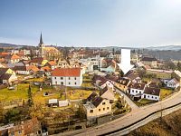 PRODEJ RODINNÉHO DOMU 3+1, NÁMĚSTÍ, KŘEMŽE - 26-03-03 Křemže RD_1_00000.jpg