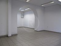 PRONÁJEM OBCHODNÍHO PROSTORU, LANNOVA TŘ., ČB - IMG_8842 x.jpg