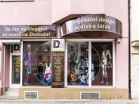 PRONÁJEM OBCHODNÍHO PROSTORU, LANNOVA TŘ., ČB - vyloha_prodejny.jpg