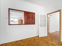 PRODEJ VELKÉHO BYTU 4+1, J. PLACHTY, ČESKÉ BUDĚJOVICE - 25-04-17 České Budějovice Byt Foto_11.jpg