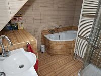 PRODEJ RODINNÉHO DOMU S GARÁŽÍ, POD KOPCEM, KŘEMŽE - WhatsApp Image 2026-04-20 at 09.33.29 (4).jpeg