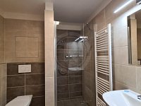 PRONÁJEM BYTU Č. 13, 2+KK, RIEGROVA, ČESKÉ BUDĚJOVICE - 20220601_133232.jpg