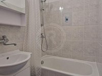 PRONÁJEM BYTU 2+KK, PAPÍRENSKÁ, ROŽNOV, ČB - 20260526_142245.jpg