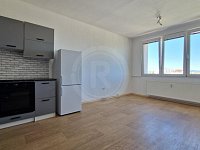 PRONÁJEM BYTU 2+KK, PAPÍRENSKÁ, ROŽNOV, ČB - 20260526_142435.jpg