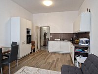 PRONÁJEM BYTU 2+1, PUKLICOVA, ČESKÉ BUDĚJOVICE - 20250516_151216.jpg