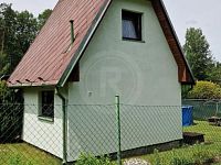 PRODEJ ZDĚNÉ CHATY S PERGOLOU, TRHOVÉ SVINY - 20260604_131935.jpg