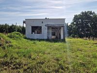 PRODEJ STAVEBNÍHO POZEMKU S ROZESTAVĚNÝM RD, DOBŘÍŠ - 20260617_085718.jpg