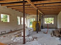 PRODEJ ROZESTAVĚNÉHO RODINNÉHO DOMU, DOBŘÍŠ - 20260617_092028.jpg
