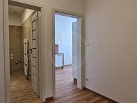 PRONÁJEM MODERNÍHO BYTU 2+KK, LIPENSKÁ, ČESKÉ BUDĚJOVICE - 20240502_132041.jpg