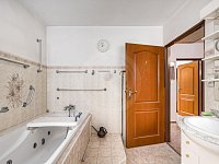PRODEJ RODINNÉHO DOMU 4+1 S DVOUGARÁŽÍ, ROKYCANOVA, ČB - 26-02-24 ČB Rokycanova 589 RD Foto_16.jpg
