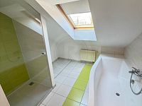 PRONÁJEM PROSTORNÉHO BYTU 3+1, TŘ. 28. ŘÍJNA, ČESKÉ BUDĚJOVICE - WhatsApp Image 2026-07-22 at 09.54.54 (7).jpeg