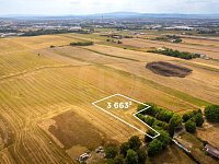 PRODEJ STAVEBNÍHO POZEMKU 3.663 M2, PRŮBĚŽNÁ, HŮRY - 26-08-11 Hůry Pozemek Zakres_6_00000.jpg