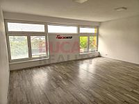 Skvělé prostory pro podnikání - 20251020_105636.jpg