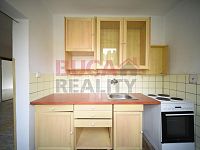 Pronájem bytu 3+1 s balkonem v Přídolí u Českého Krumlova