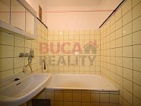 Pronájem bytu 3+1 s balkonem v Přídolí u Českého Krumlova - DSC_1604.jpg