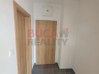 Exkluzivní pronájem bytu 1kk(32m2) s výtahem ve Vodňanech v novém bytovém domě - 20230526_104615.jpg