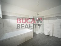 Pronájem bytu 5+kk v novostavbě RD, 130 m², terasa, zahrada – Včelná - 1665406413-9065.jpg